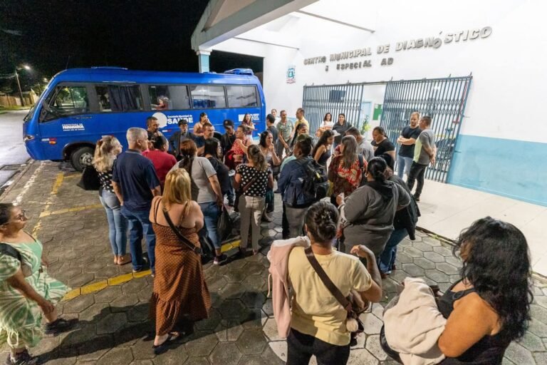 Mais de 200 pacientes por dia: Transporte da Saúde amplia acesso a atendimentos fora de Paranaguá