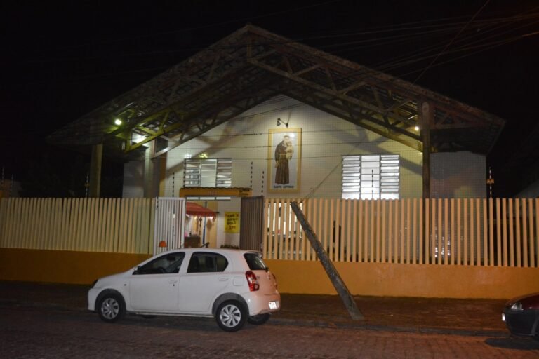 Festa de Santo Antônio 2026 terá procissão luminosa, missas e programação especial em Paranaguá