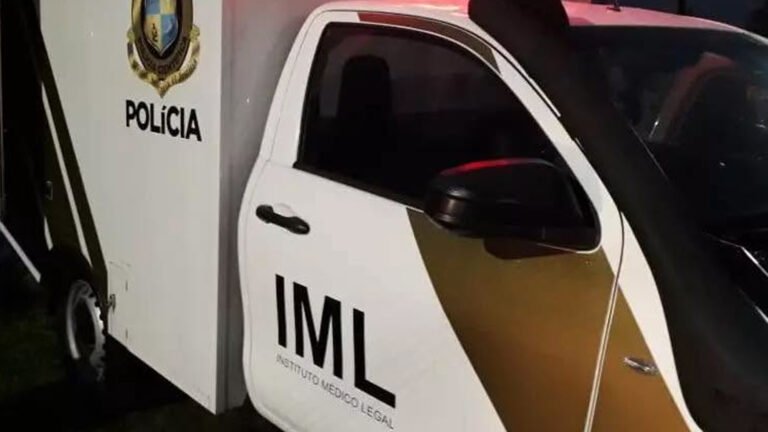 HOMEM PROCURADO PELA JUSTIÇA É MORTO DENTRO DE RESIDÊNCIA EM MATINHOS