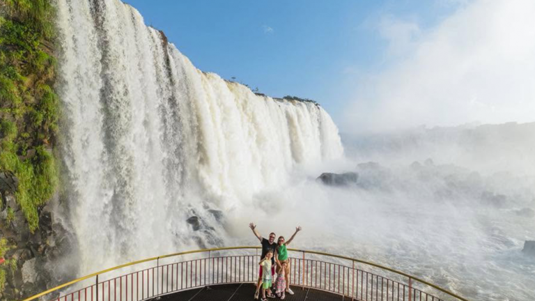 Paraná disputa prêmio mundial com atrativos entre os melhores do turismo