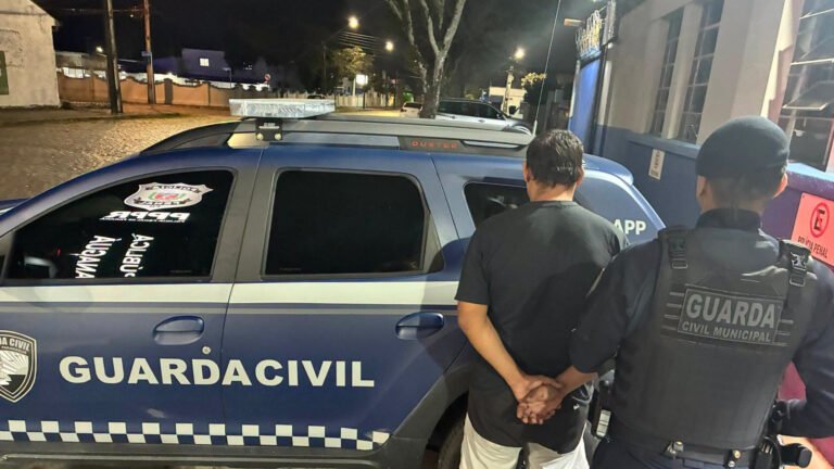 HOMEM COM MANDADO DE PRISÃO É DETIDO PELA GCM EM PARANAGUÁ
