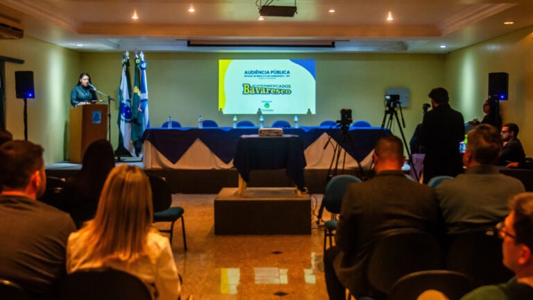 AUDIÊNCIA PÚBLICA DISCUTE NOVA UNIDADE DO BAVARESCO E REÚNE MORADORES EM PARANAGUÁ