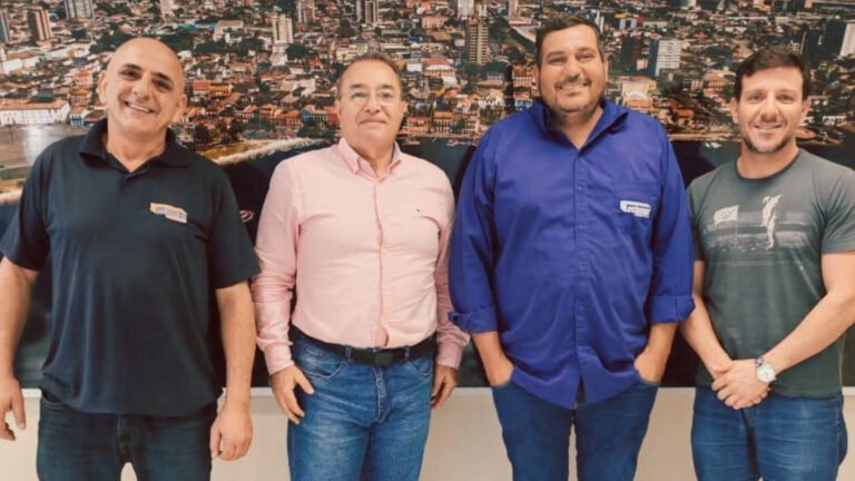 MOBILIDADE E EXPANSÃO DE TERMINAL ENTRAM EM PAUTA EM REUNIÃO COM EMPRESA EM PARANAGUÁ